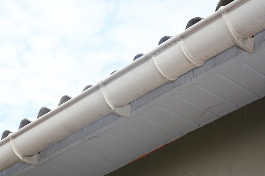 Signs Your Home Needs New Gutter Installation Services in Lake Charles, LA Signs Your Home Needs New Gutter Installation Services in Lake Charles, LA